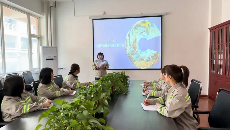 富平公司:步步“精”心推動班組建設(shè)走深走實(shí)